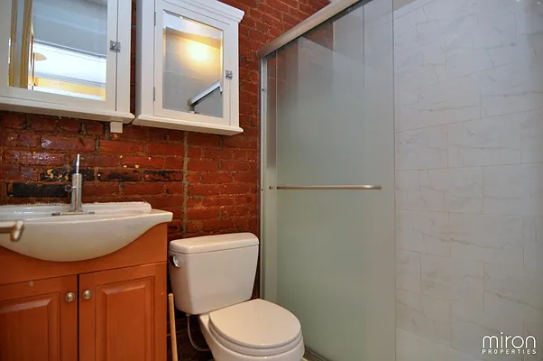 Rented by Miron Properties | media 24