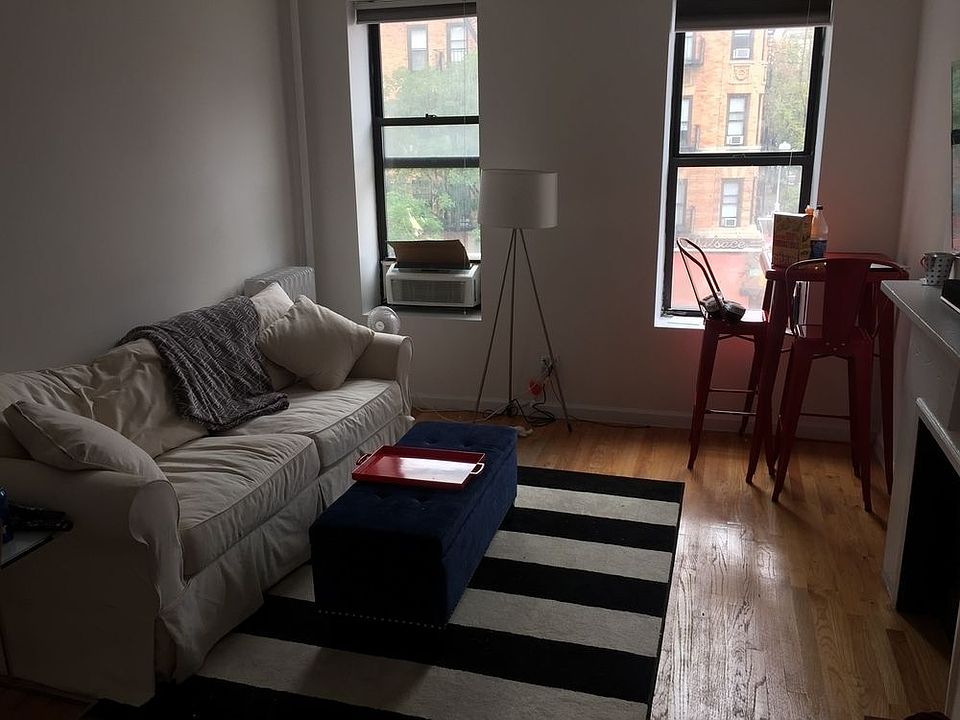 2nd image of 300 E 88th St APT 3W