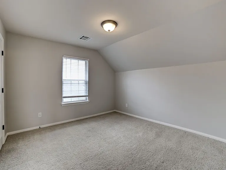 819 E Seattle Pl — Photo 24