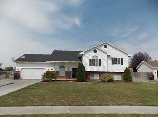 4335 E Aschli Ln, Idaho Falls, ID 83406