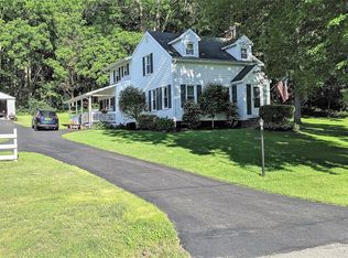 32 Belknap Rd, Endicott, NY 13760