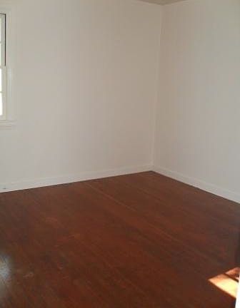 5th image of 18035 Highland Blvd