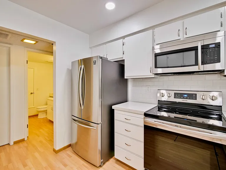 49 Showers Dr #F436 — Photo 21