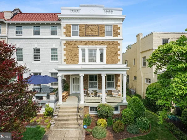 2851 29th St NW, Washington, DC 20008