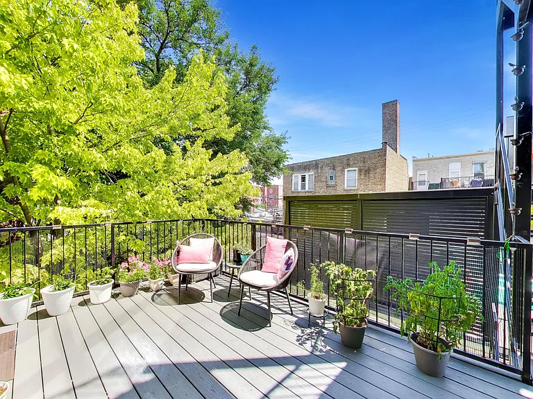 2025 W Crystal St #3 — Photo 18