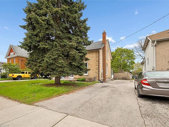 2nd image of 30 Hopeton St
