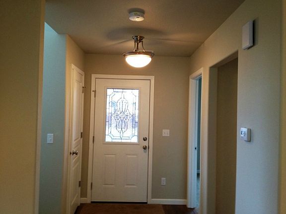 3rd image of 542 Basil Ave