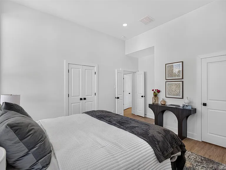 835 Rachel St #A — Photo 14