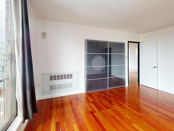 3rd image of 33 Pond Ave #2B924