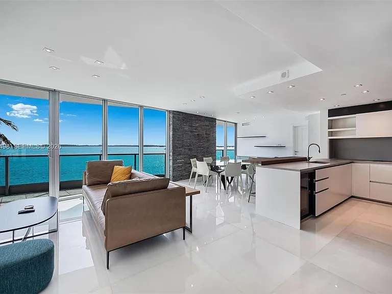 1331 Brickell Bay Dr #33 — Photo 1