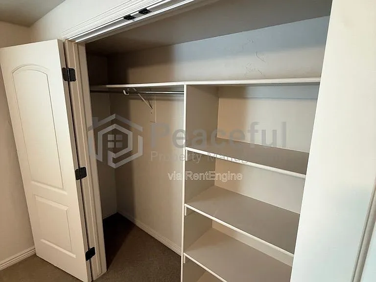 5386 W Emmeline Dr #BASEMENT — Photo 15