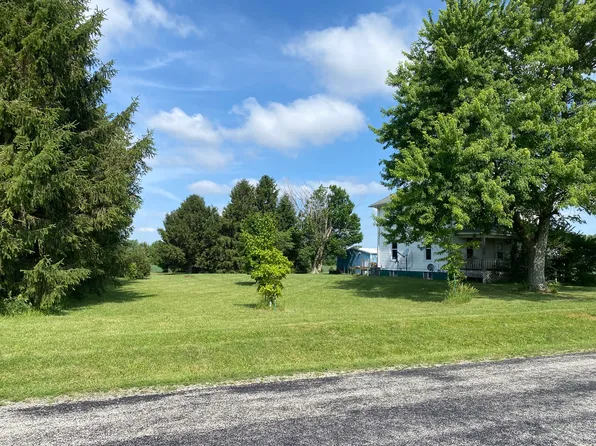 (undisclosed Address), Pesotum, IL 61863