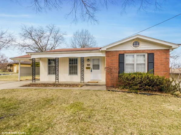 2605 Sherwood Dr, Des Moines, IA 50310