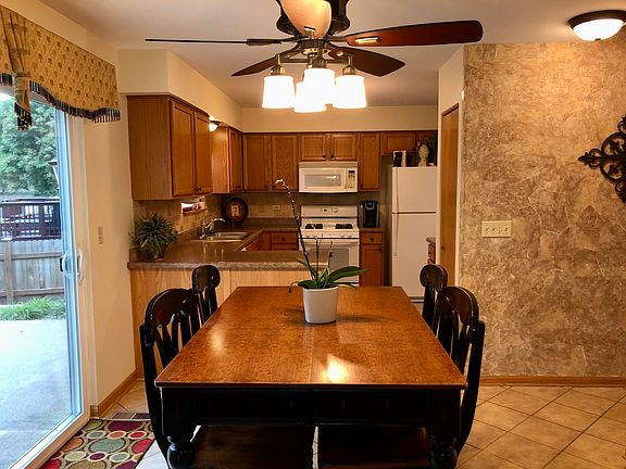 5th image of 2059 Winding Lakes Dr