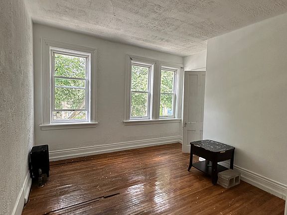 5th image of 777 Columbus Pkwy APT 3