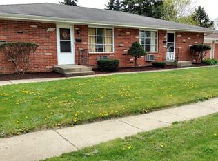 3115 Carolina Ave, Rockford, IL 61108