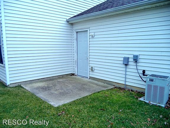 3rd image of 1357 Phlox Ave