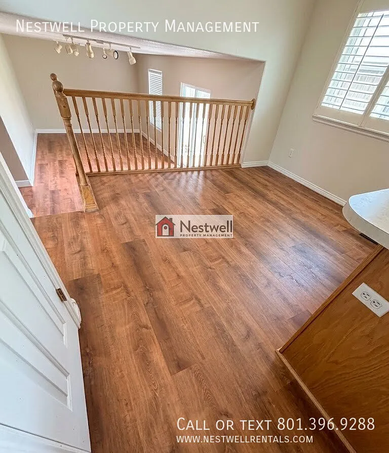 Beautiful 4 -bed home in Saratoga Springs! — Photo 4