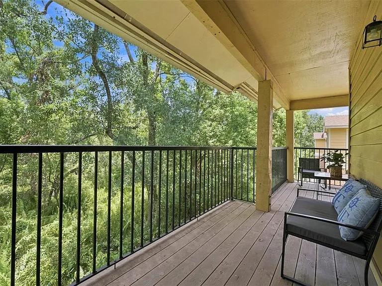 8630 Mallard Reserve Dr #203 — Photo 21