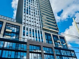 101 John St N