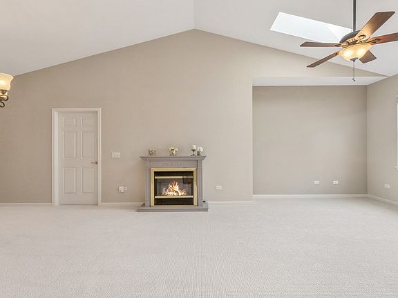 5th image of 2347 Ashbrook Ln