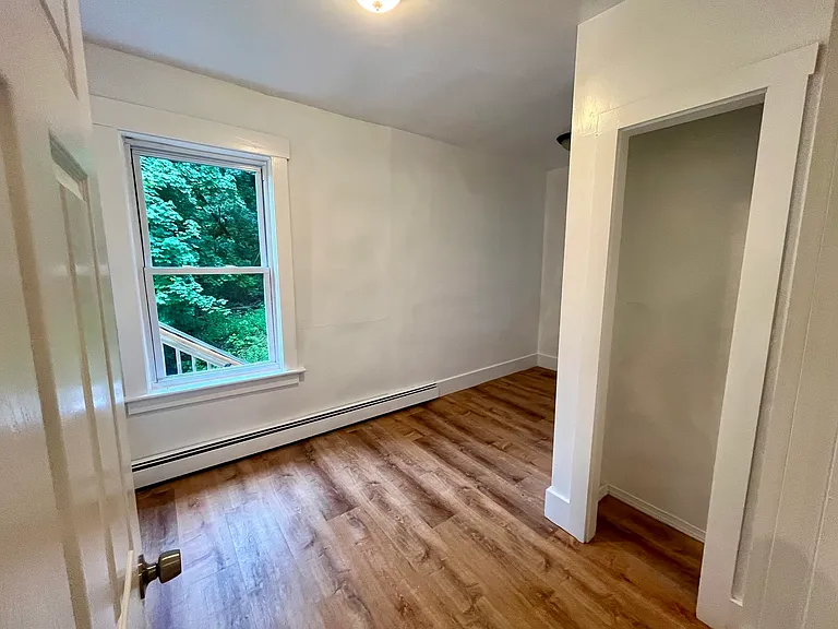 120 Grant St #3 — Photo 15