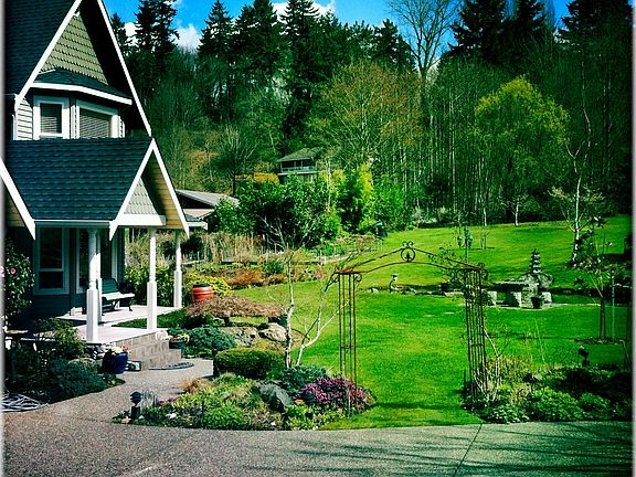 3rd image of 11104 153rd Ave NE