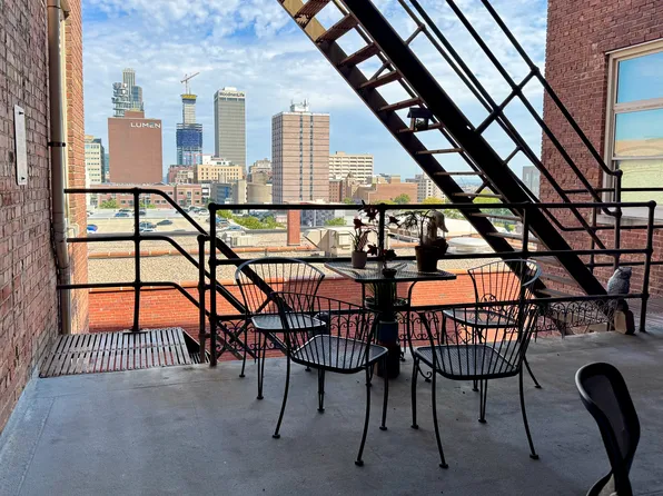 Fifth Avenue Apartments