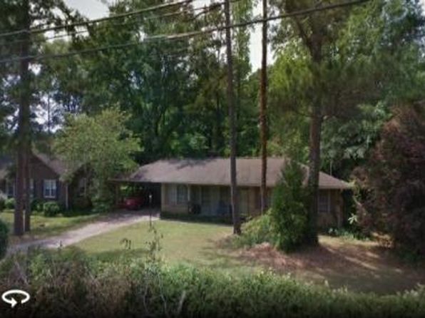 270 University Cir