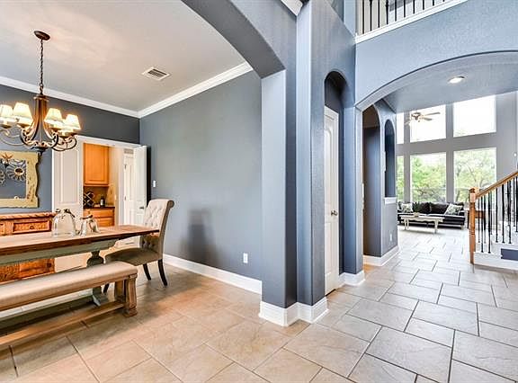 5th image of 317 Calistoga Ct