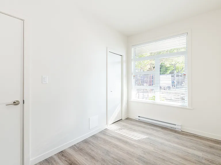 2780 5th St #C-204 — Photo 14