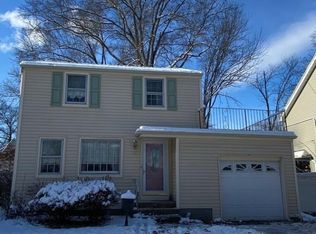 20 Iris Rd, Summit, NJ 07901