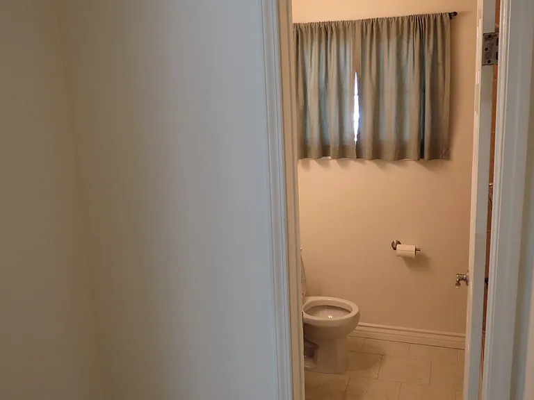 1448 Grove Ave — Photo 24