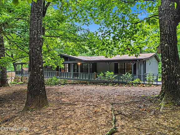 2nd image of 3670 Chilhowee Trl
