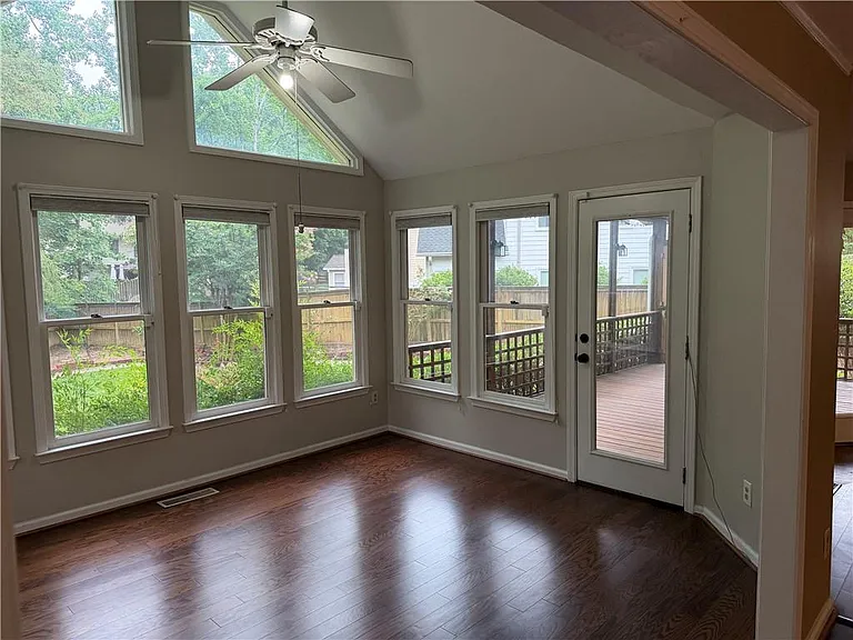10935 Pennbrooke Xing — Photo 9