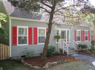 307 Sunset Blvd, Cannon Beach, OR 97110