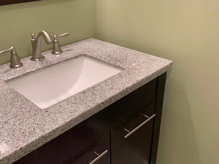2132 Saranac Ct — Photo 6