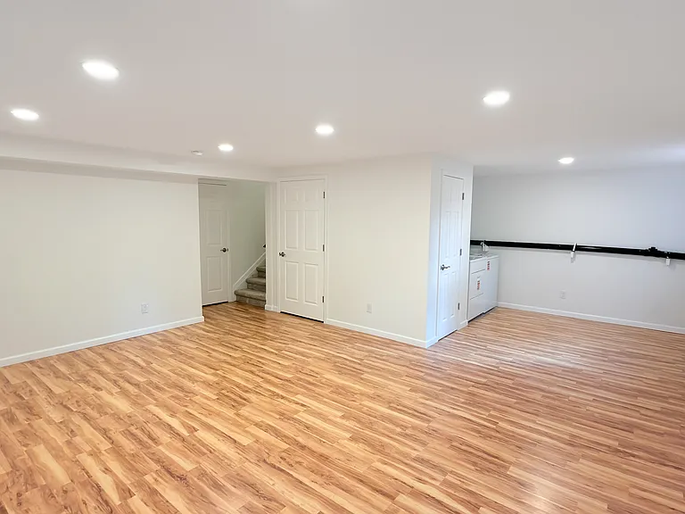 78 Haney Rd — Photo 13