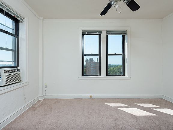 2nd image of 3608 Castleman Ave #502