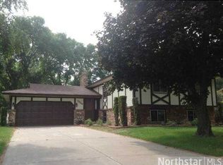 1154 126th Ln NE, Blaine, MN 55434