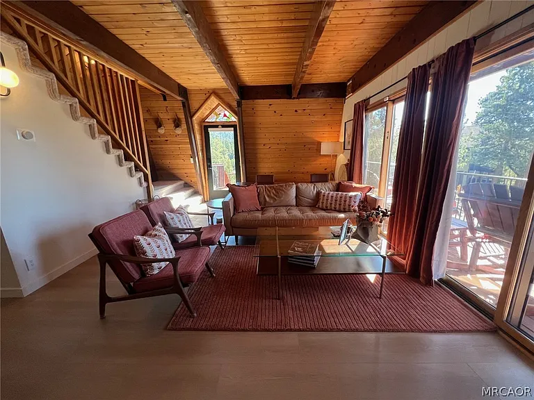43573 Yosemite Dr — Photo 14