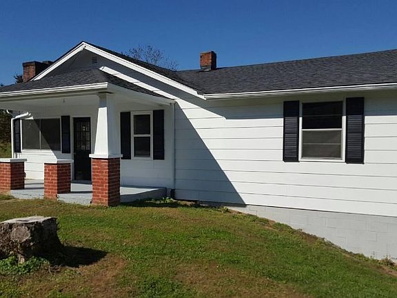 2nd image of 123 Carden Farm Dr