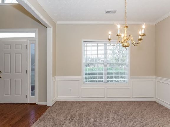 3rd image of 2505 Santa Clara Ct SE