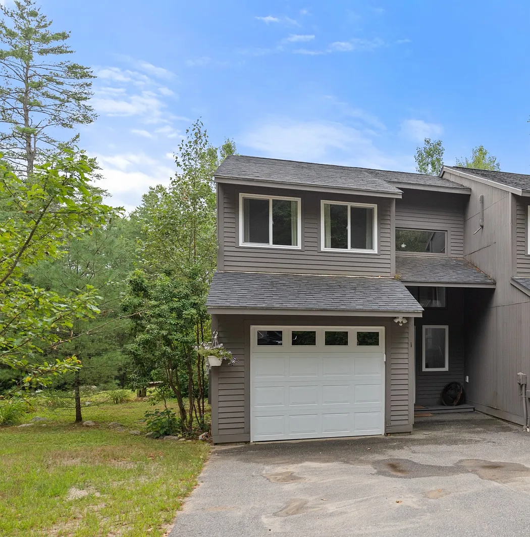 3 bed, 1.5 bath, 1250 sqft, $2,500 — Photo 1