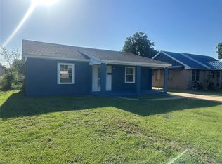 1411 N Willard St, Altus, OK 73521