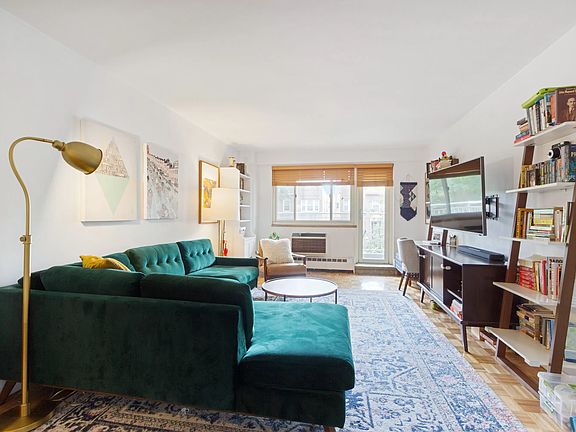 2nd image of 39-65 52nd St #2V