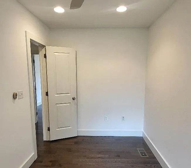 1728 N Stillman St — Photo 22