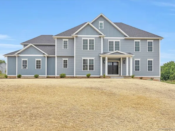 26 Stallion Drive, Glastonbury, CT 06033