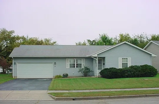 49 Anna Way photo 1