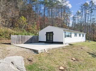 15050 Old McArthur Rd, Logan, OH 43138